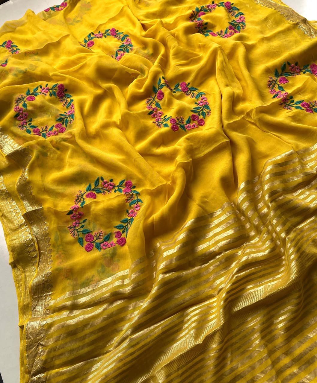 Viscose Georgette Saree with jewel Design