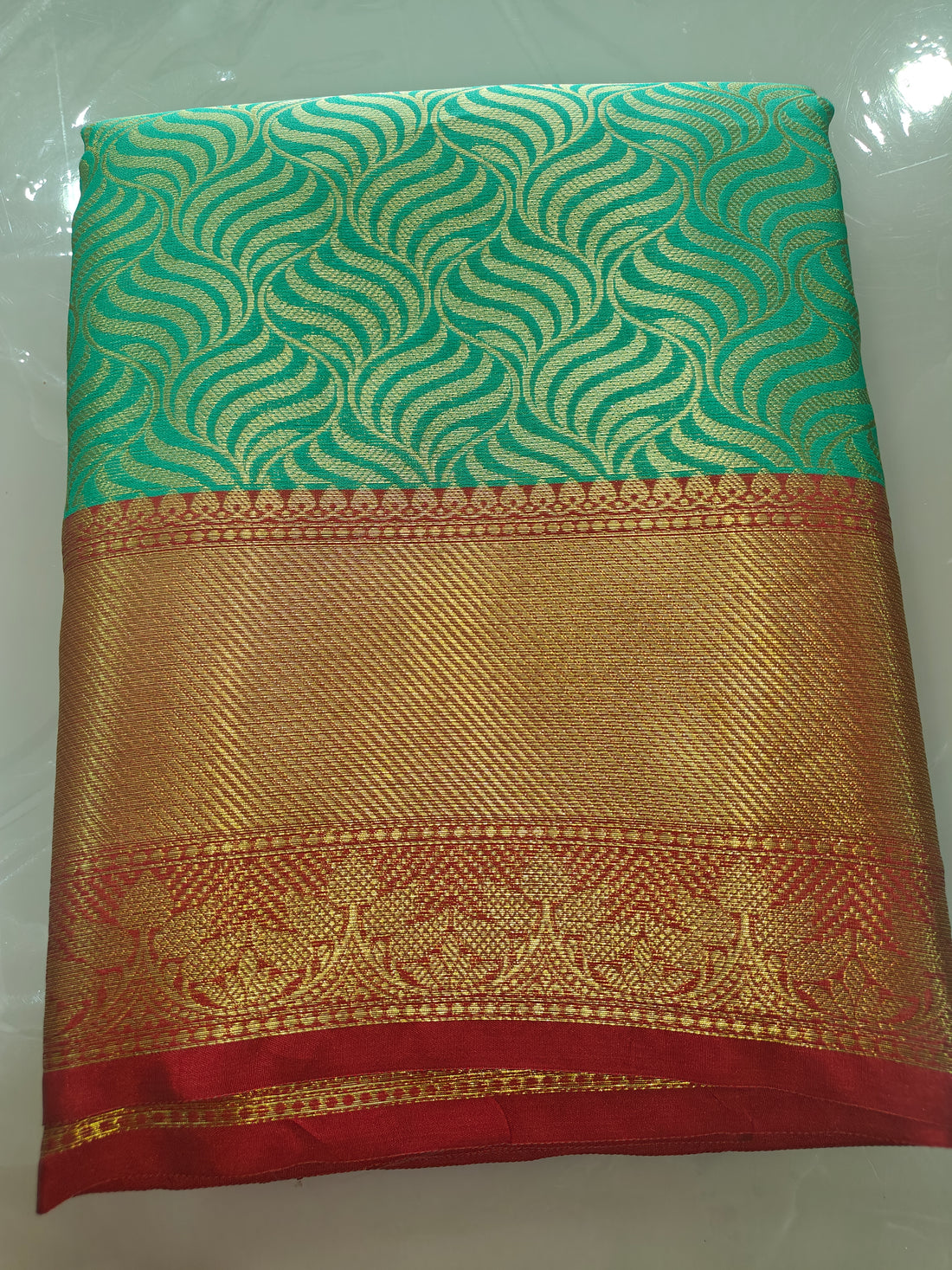 Soft Banarasi Tissue Pattu Silk Saree