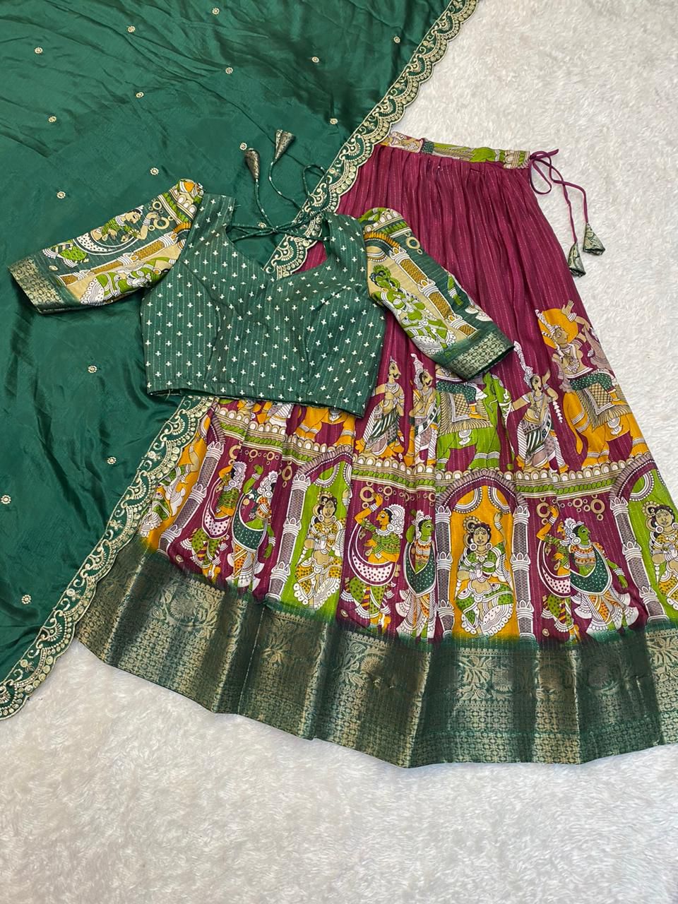 Kalamkari Lehanga Sets with Unstitched Blouse