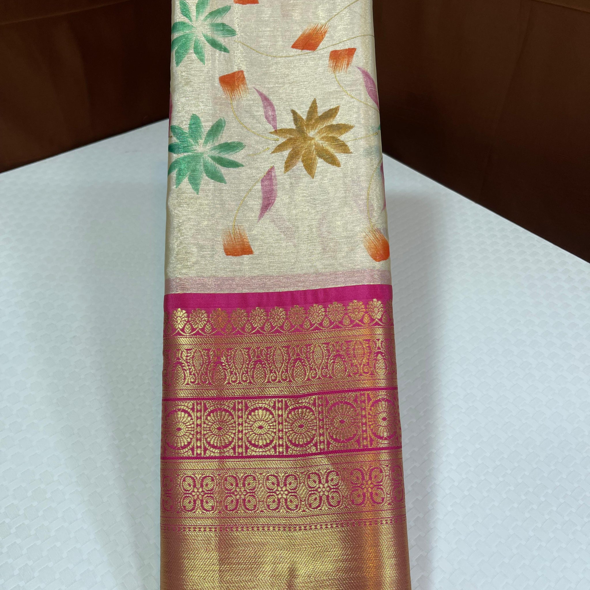 Trending Banarasi Tissue Silk Saree