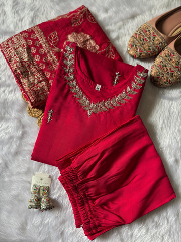 Beautiful Pink Premium Designer Kurti Set