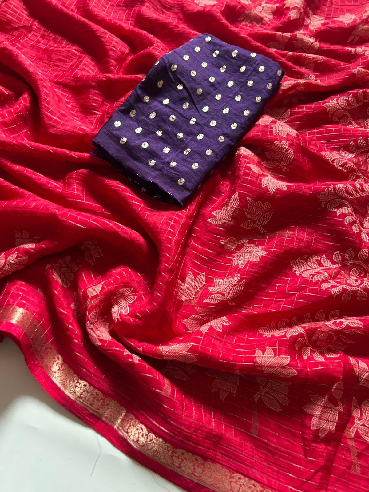Viscose Georgette Sarees with Contrast Blouse