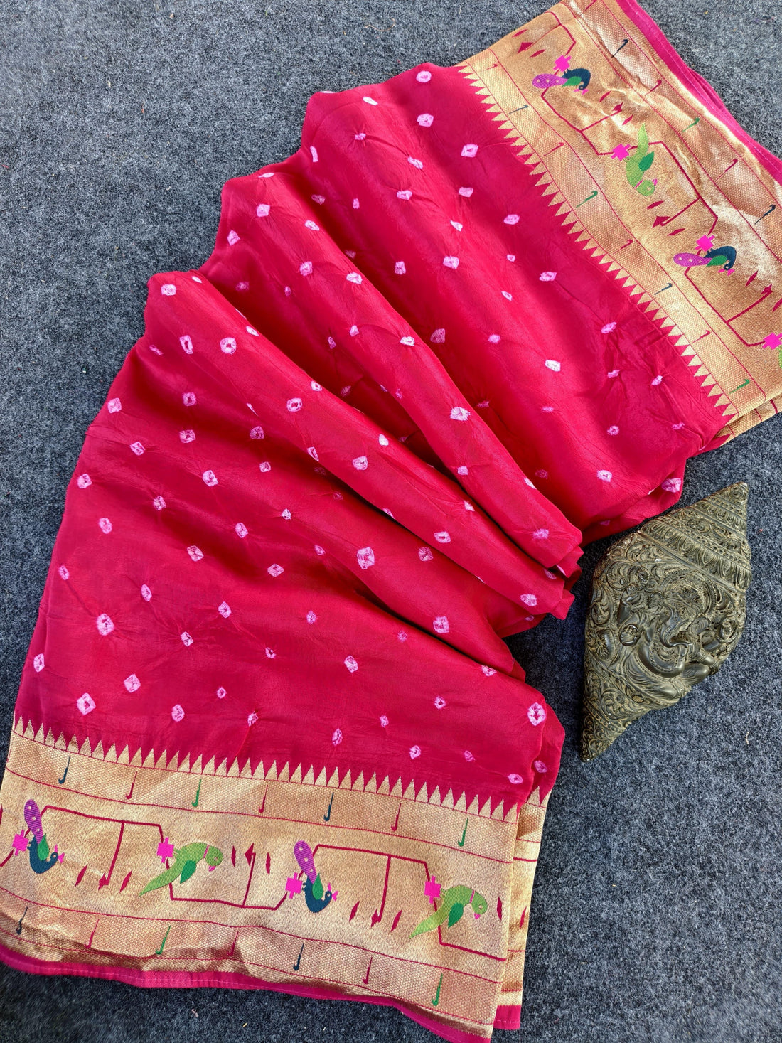 Pure Viscose Bandini with Pythani border