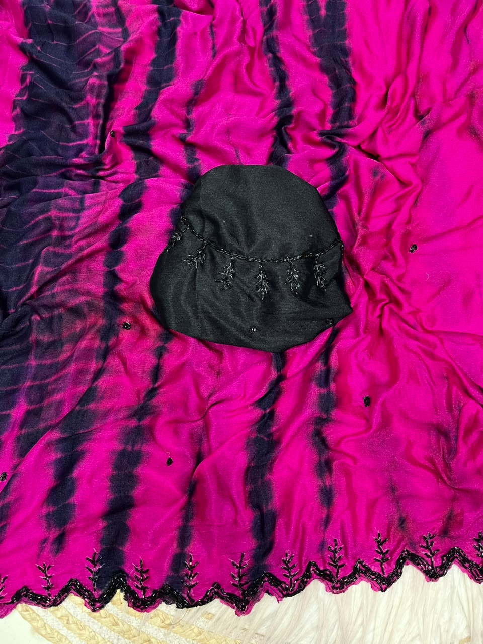 Pure Dyeable Chinon Sarees with Shibori design & Cutdana Border