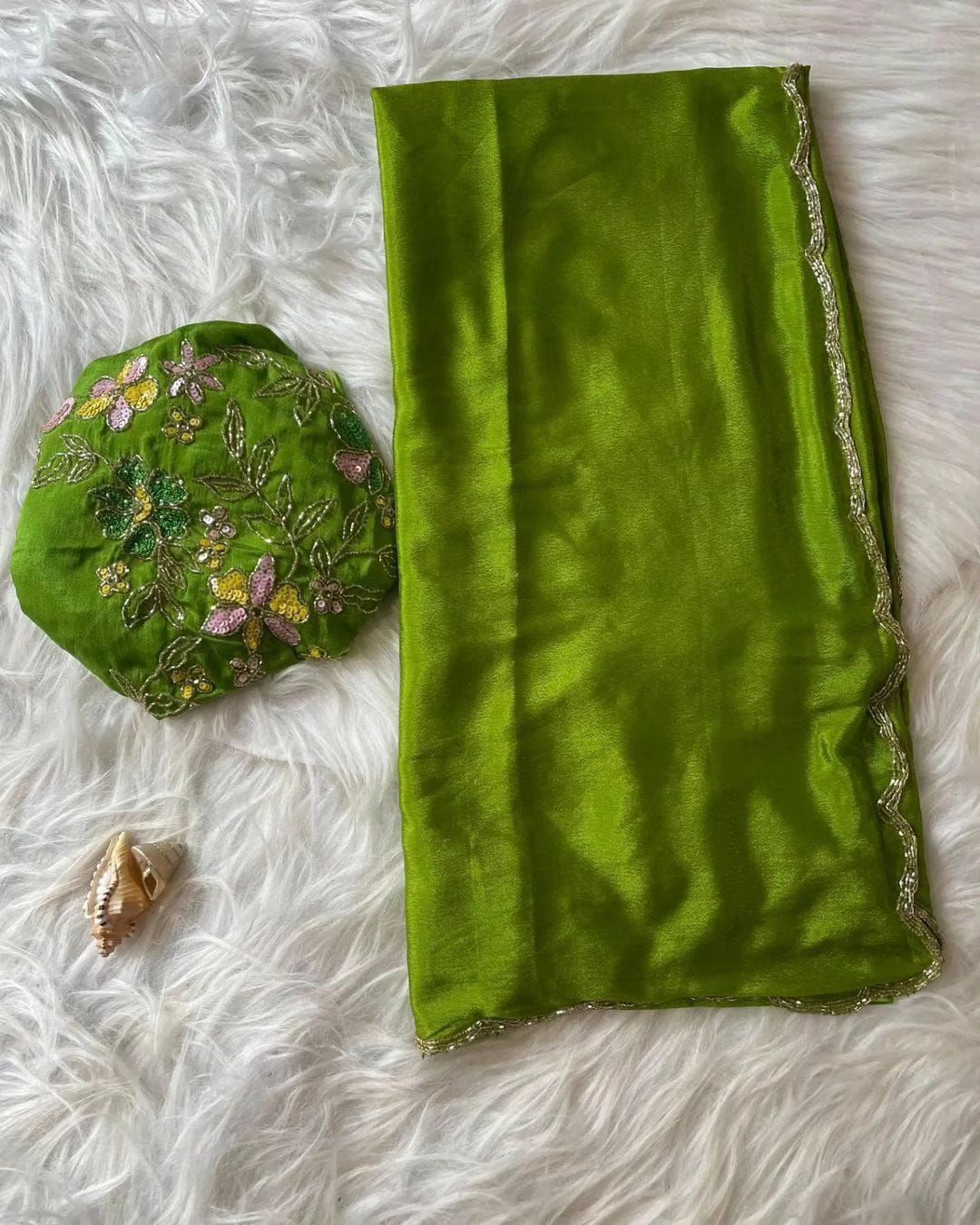 Chinnon Silk Designer Sarees