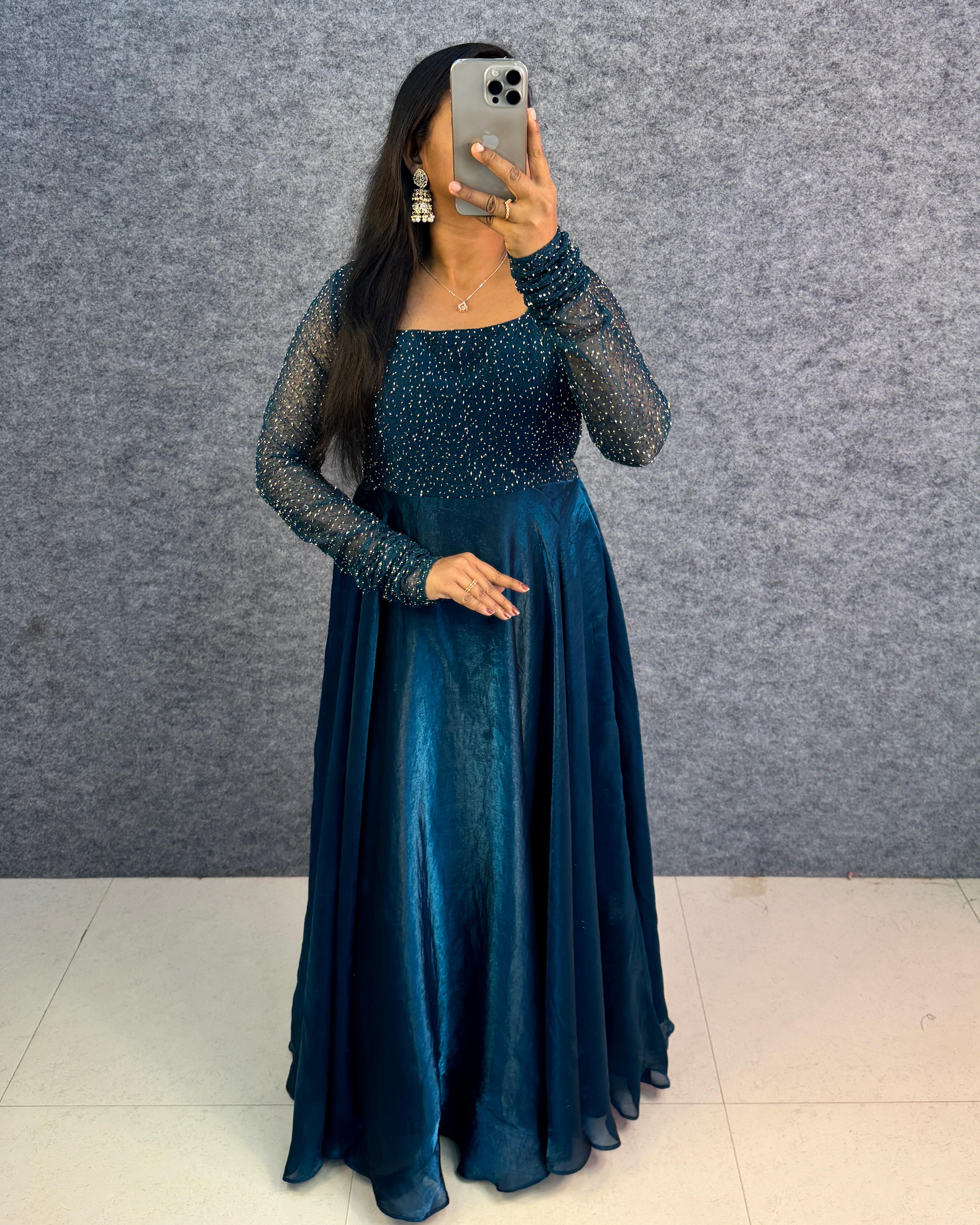 Exclusive Party Wear Gown