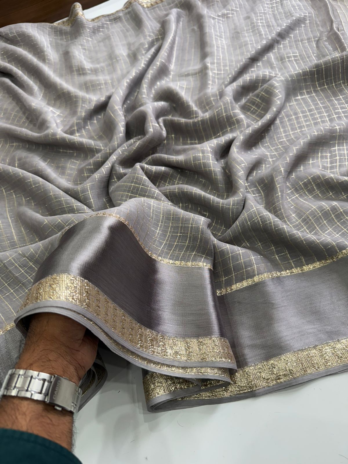 Soft Viscose Georgette Sarees with Running Blouse