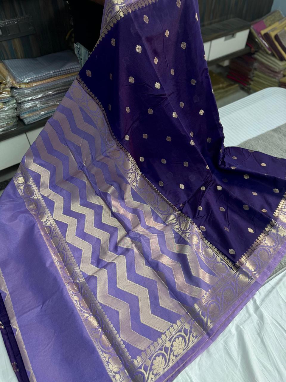 Banarasi Raw Mango Silk Saree with latest small border