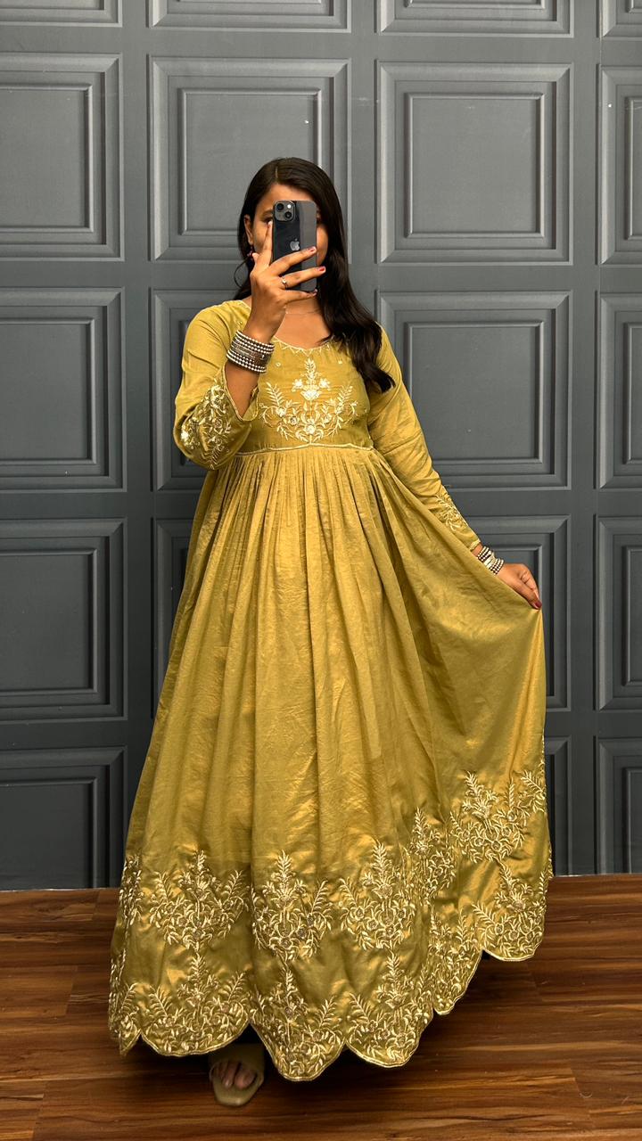 Trending Soft South Tissue Gown