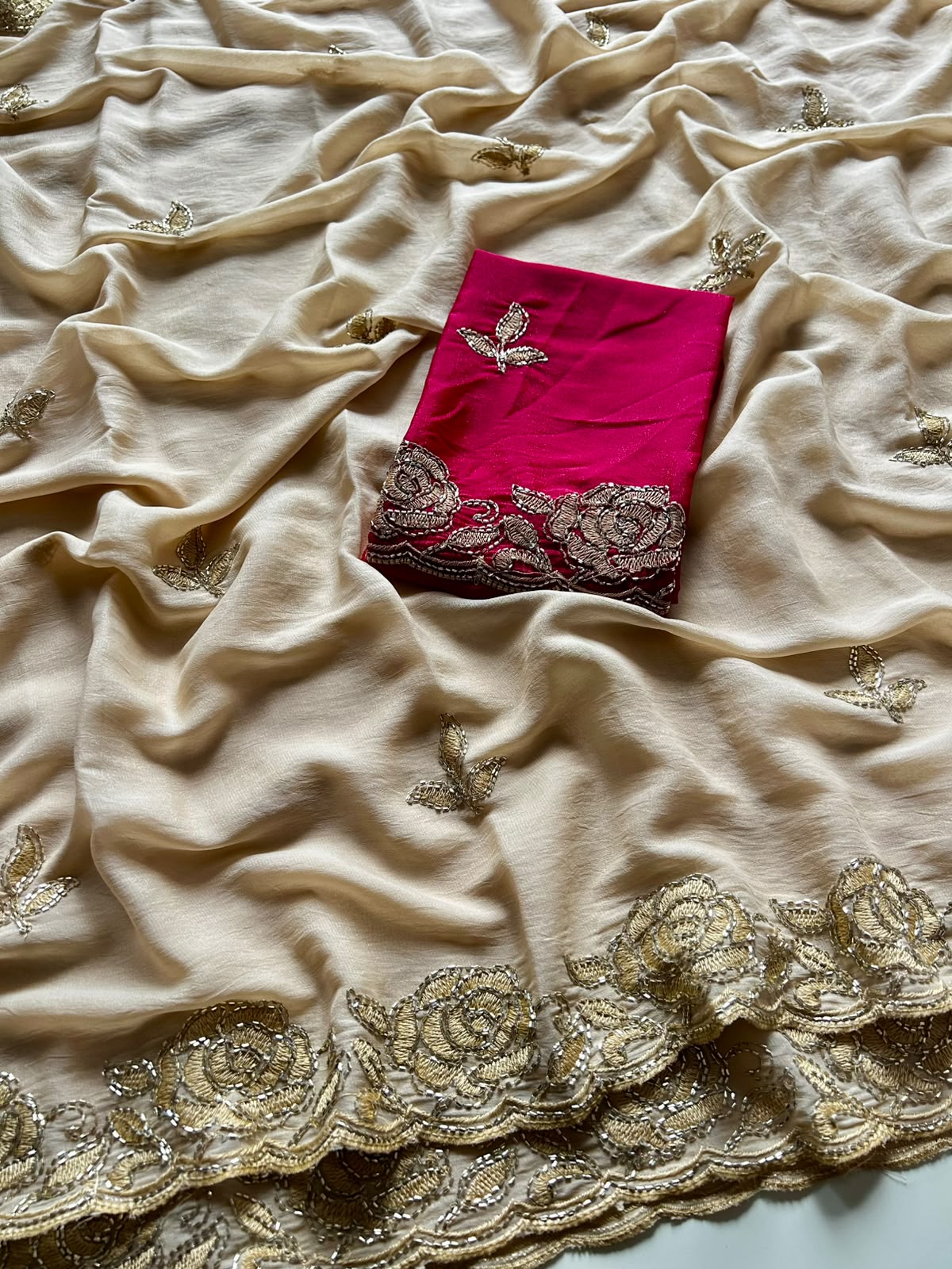 Rangoli Crush Saree With all over Bits work full Saree & Blouse