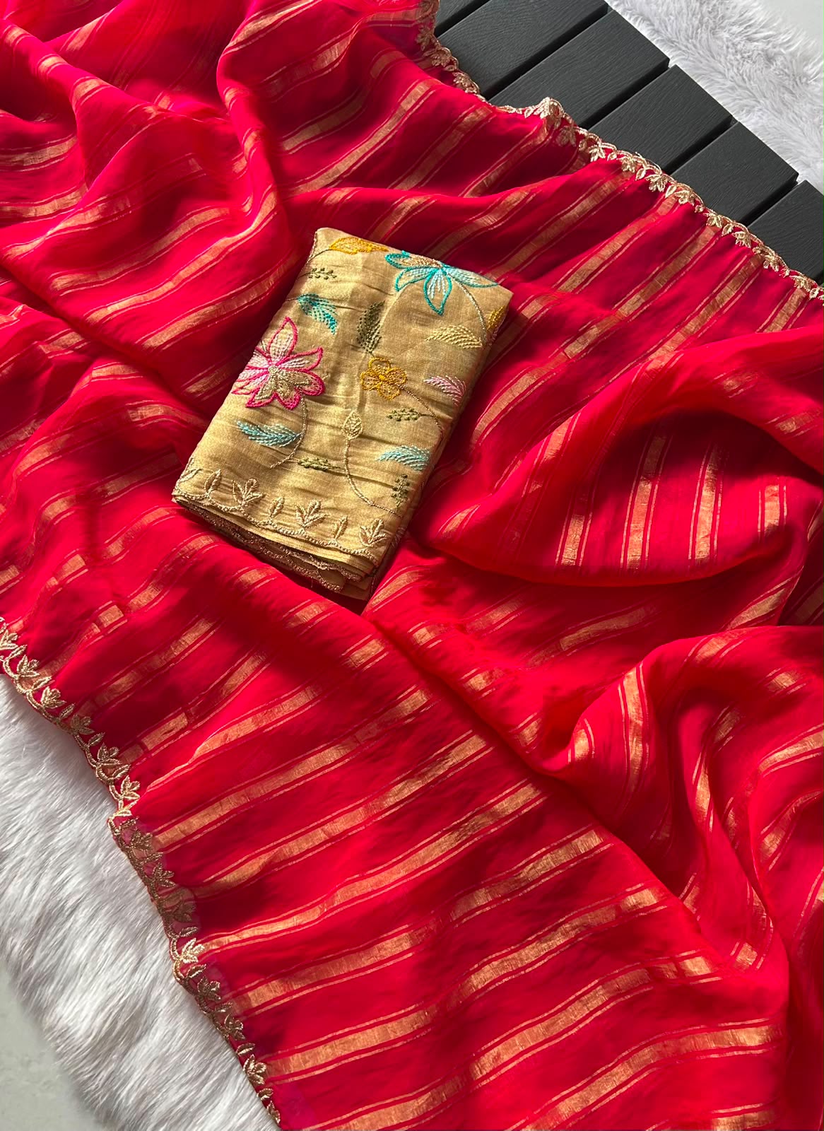 Beautiful Pink 🩷 Sufi Crush Saree with Embroidery Work