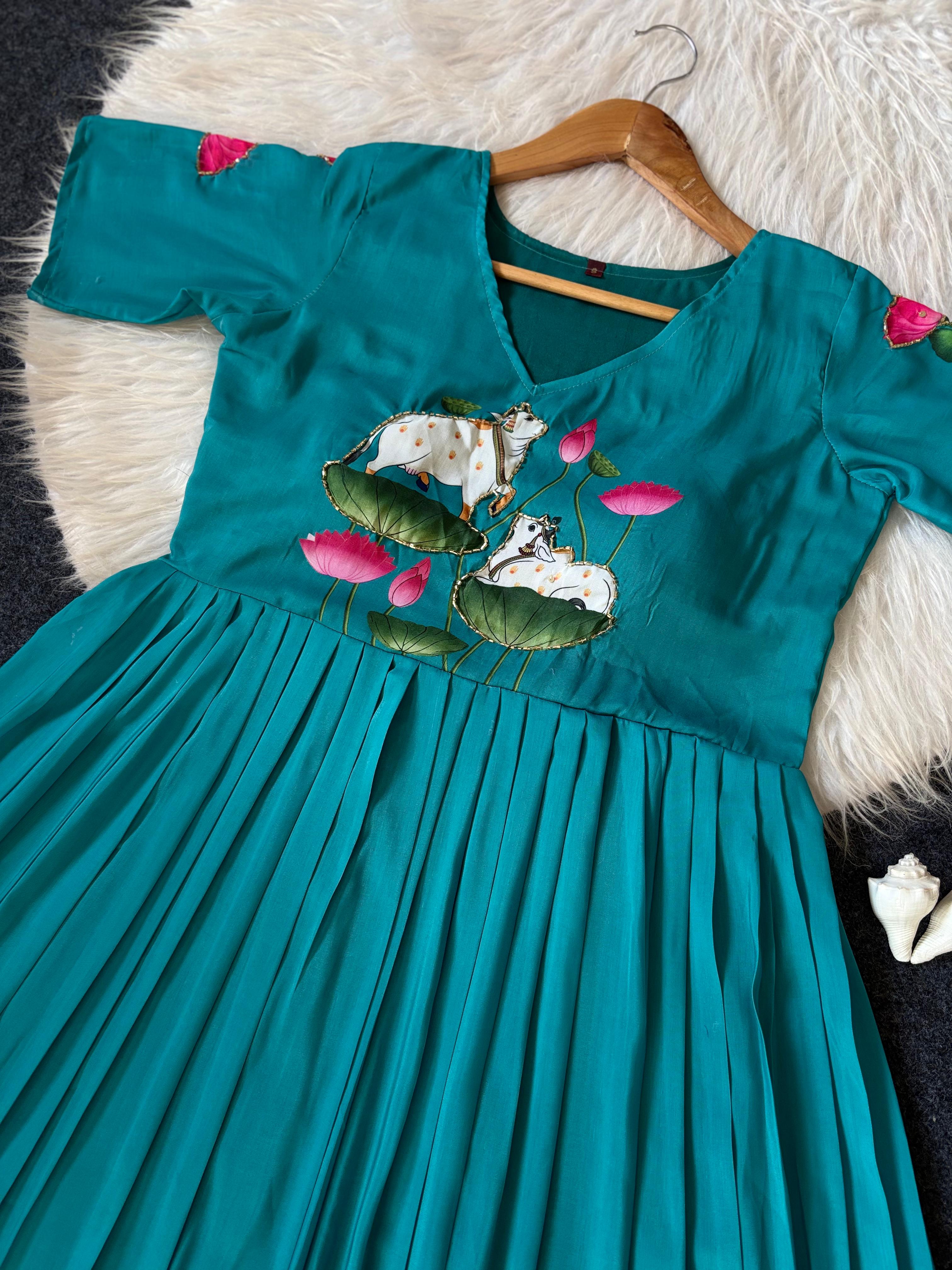 Exclusive Soft Maslin Gowns