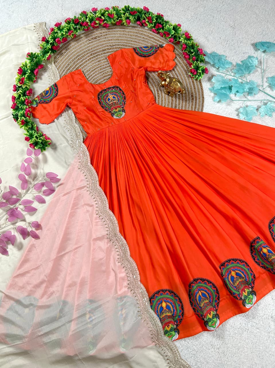 Soft Chinnon Work with Kathakali Design