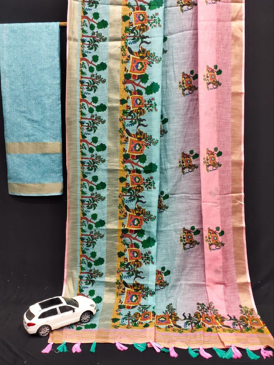 Linen saree with Digital Print