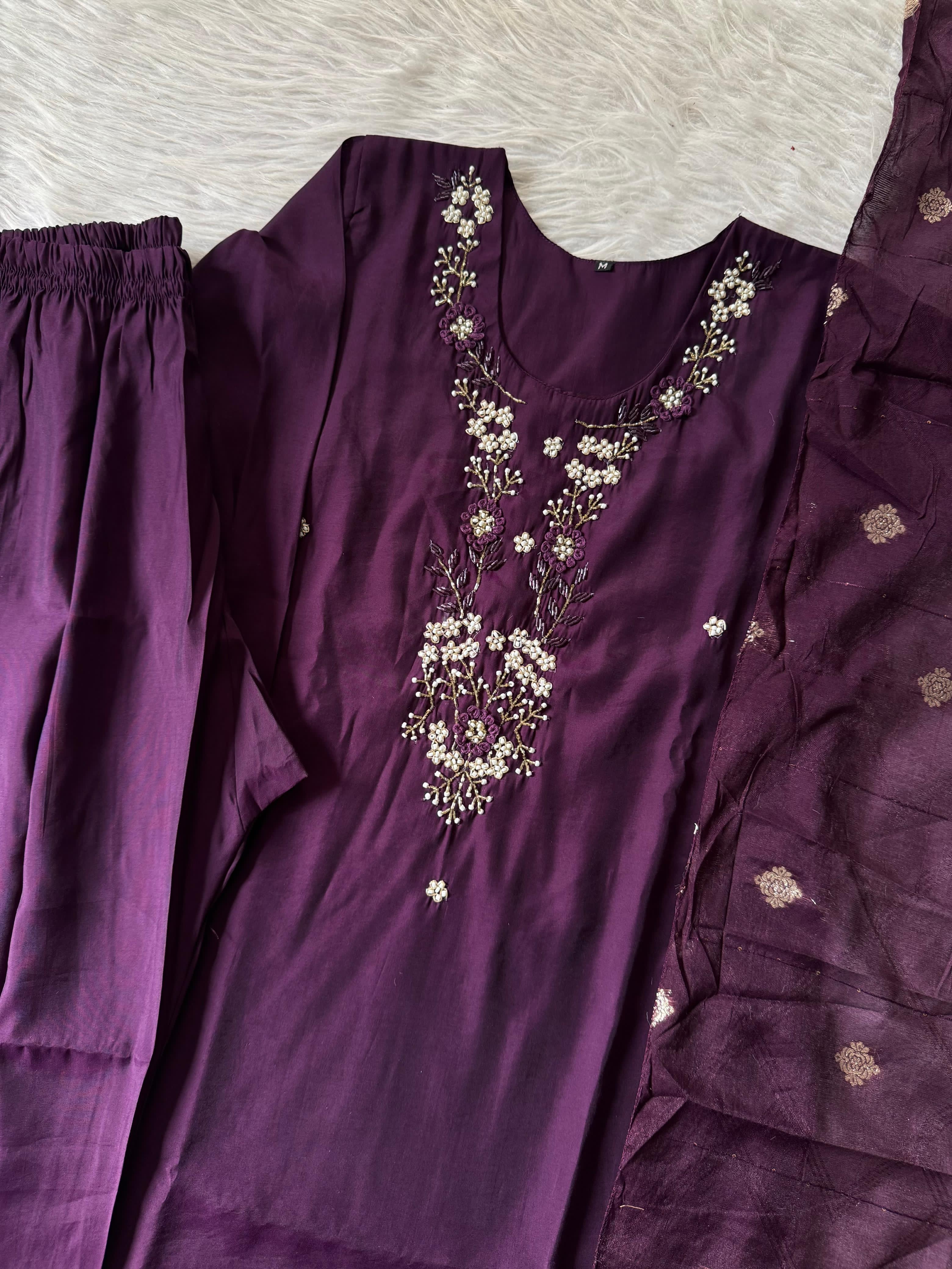 Beautiful Premium Designer Kurti Set