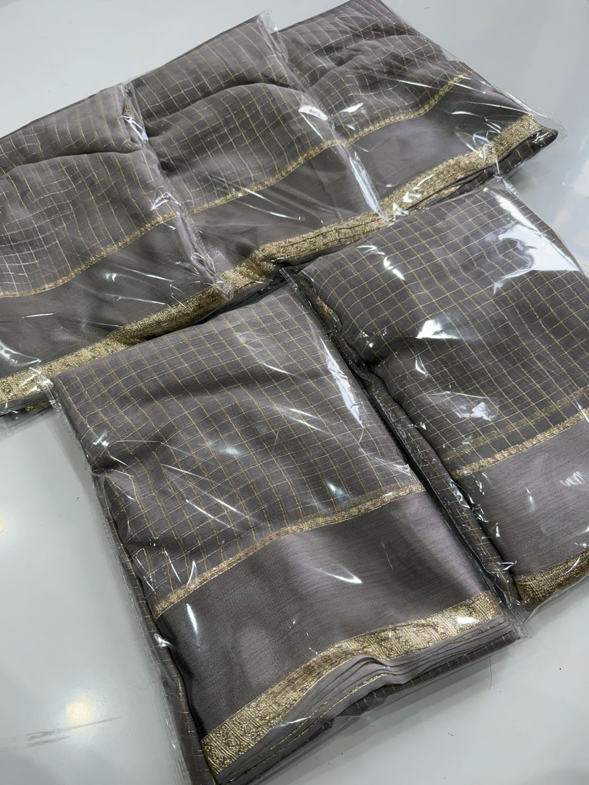 Soft Viscose Georgette Sarees with Running Blouse