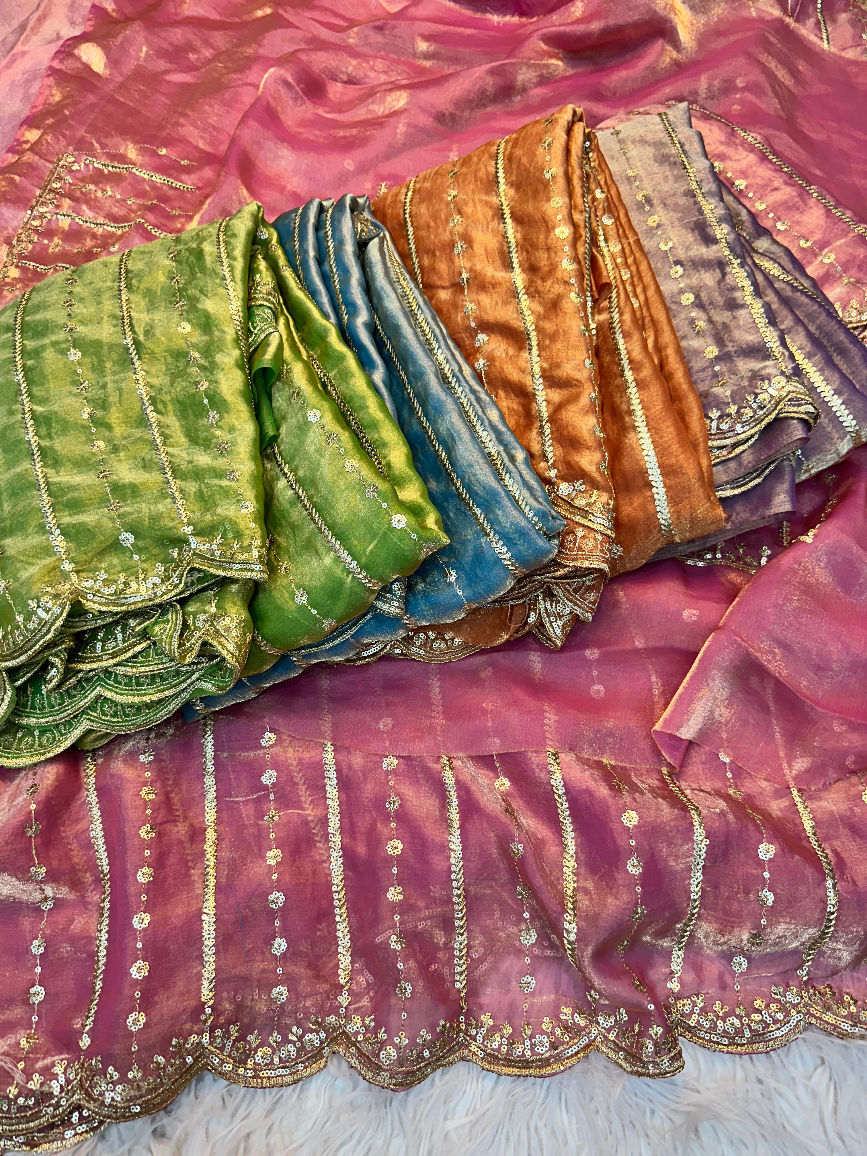 Trendy Soft Crush Space Silk Sarees
