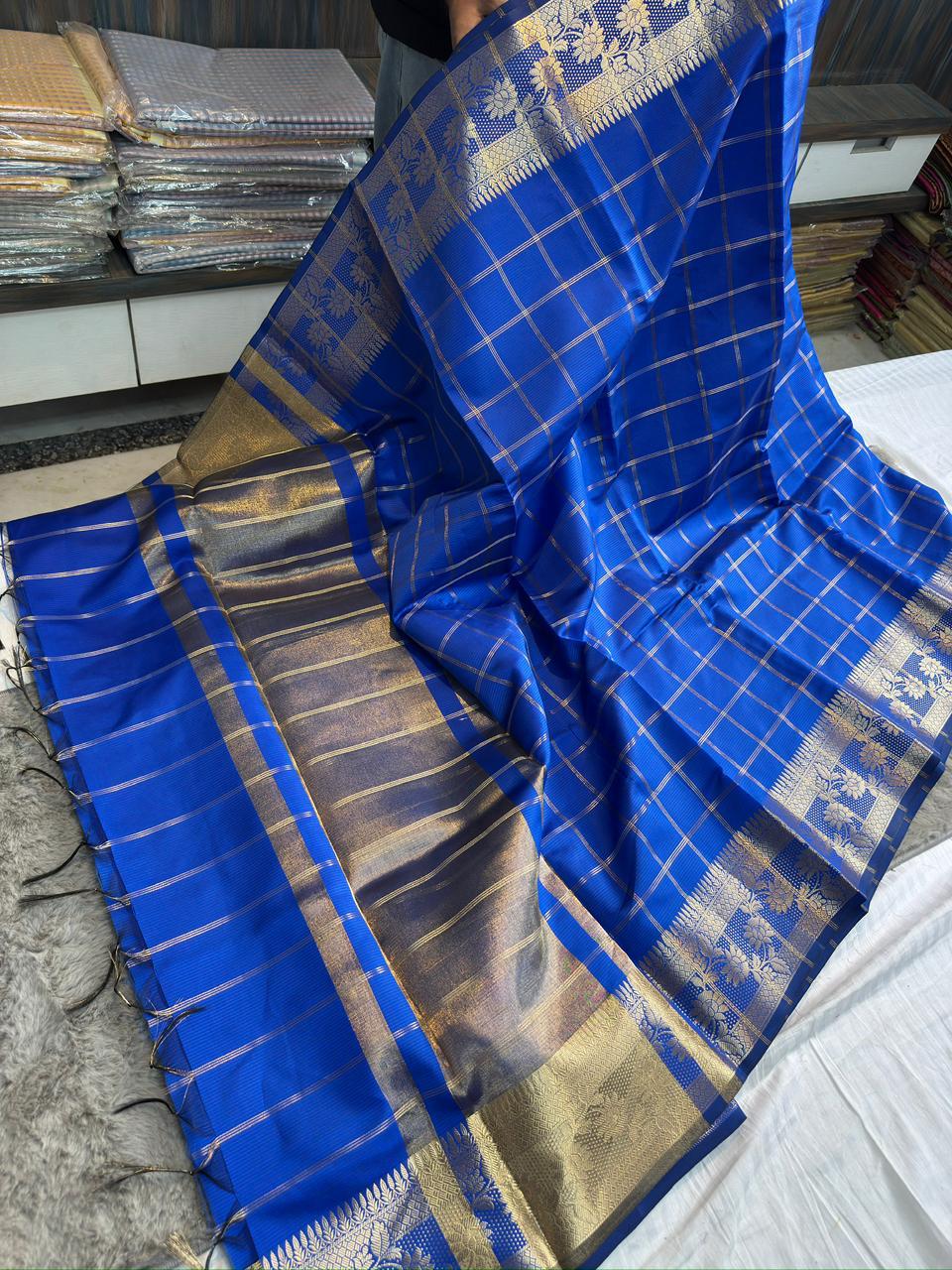 Banarasi Soft Silk Sarees with Checks Weaving