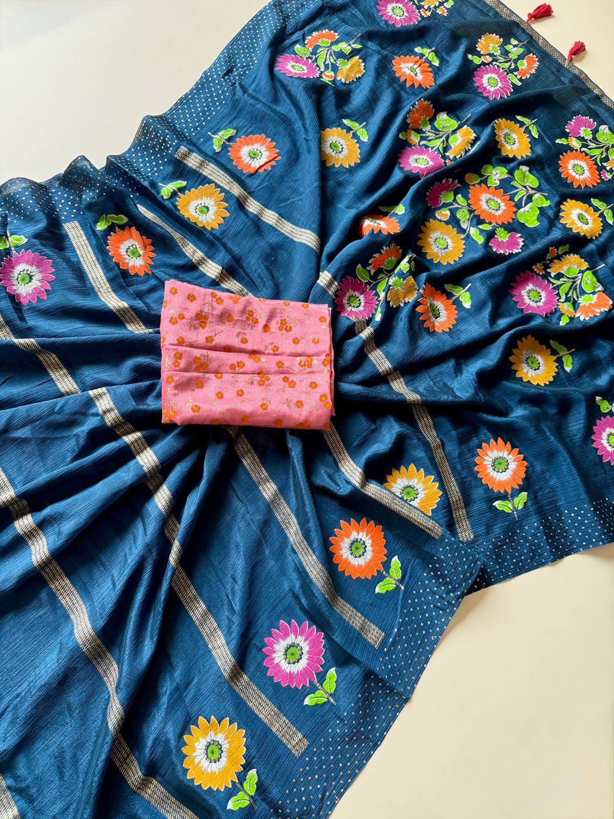 Soft Chinnon with floral Print