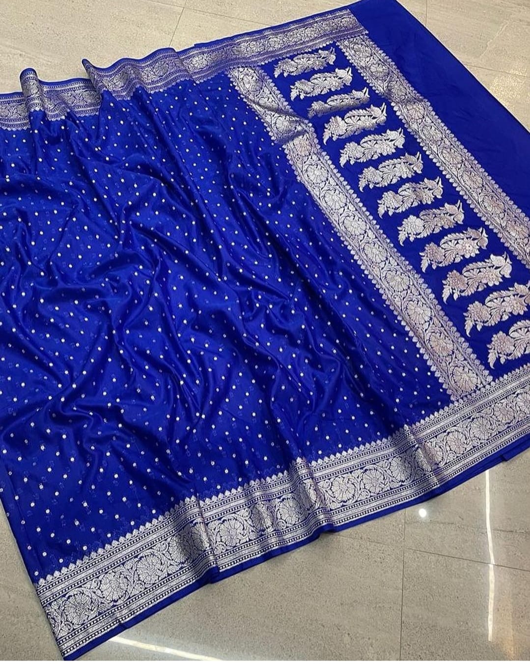 Handloom Georgette Katan Saree