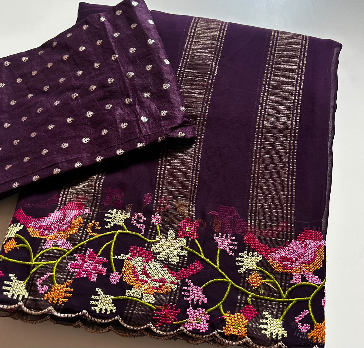 Pure Viscose Georgette Sarees with Petit Point Work