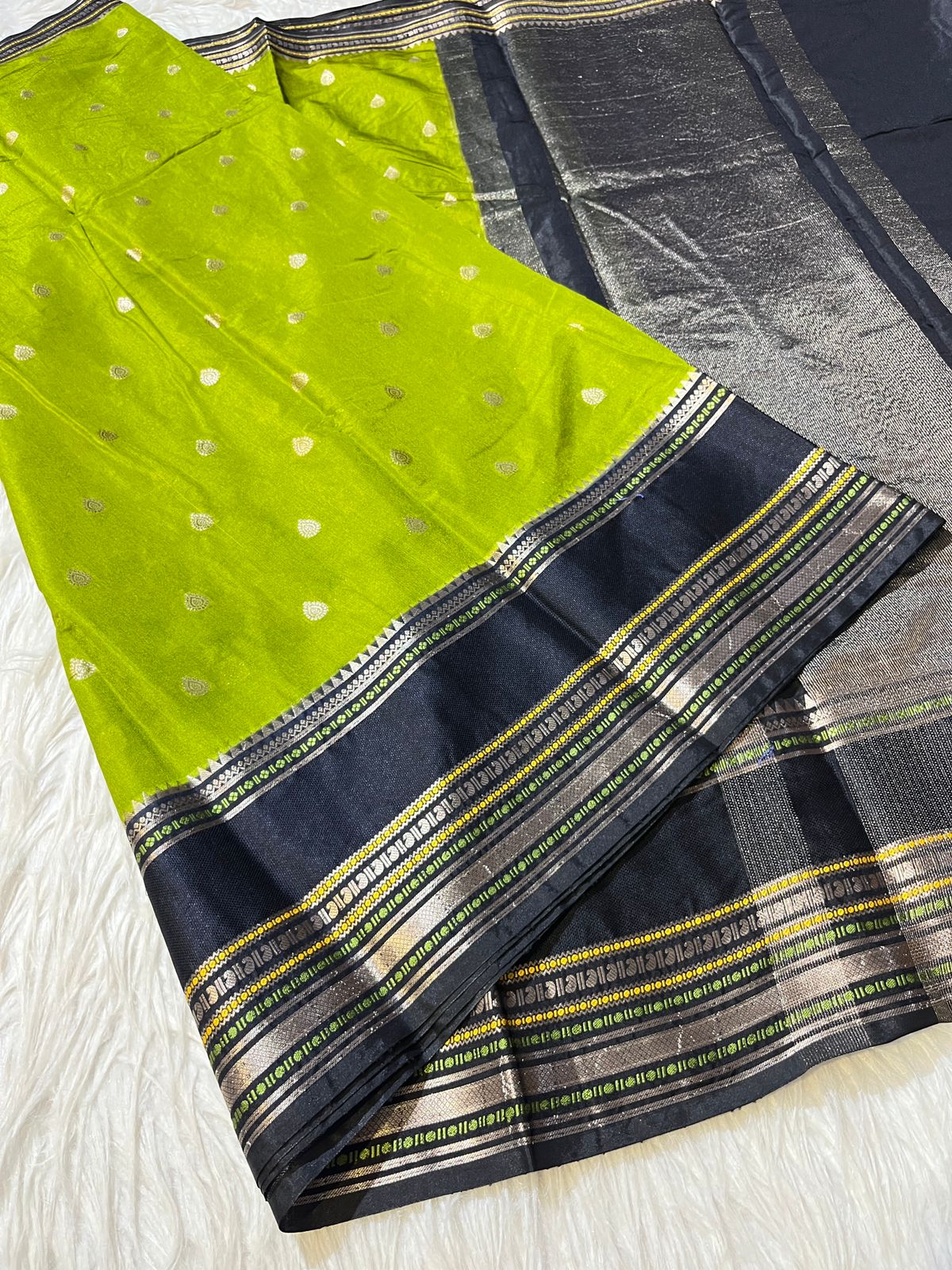 Banarasi Dyble Warm Soft Silk Sarees