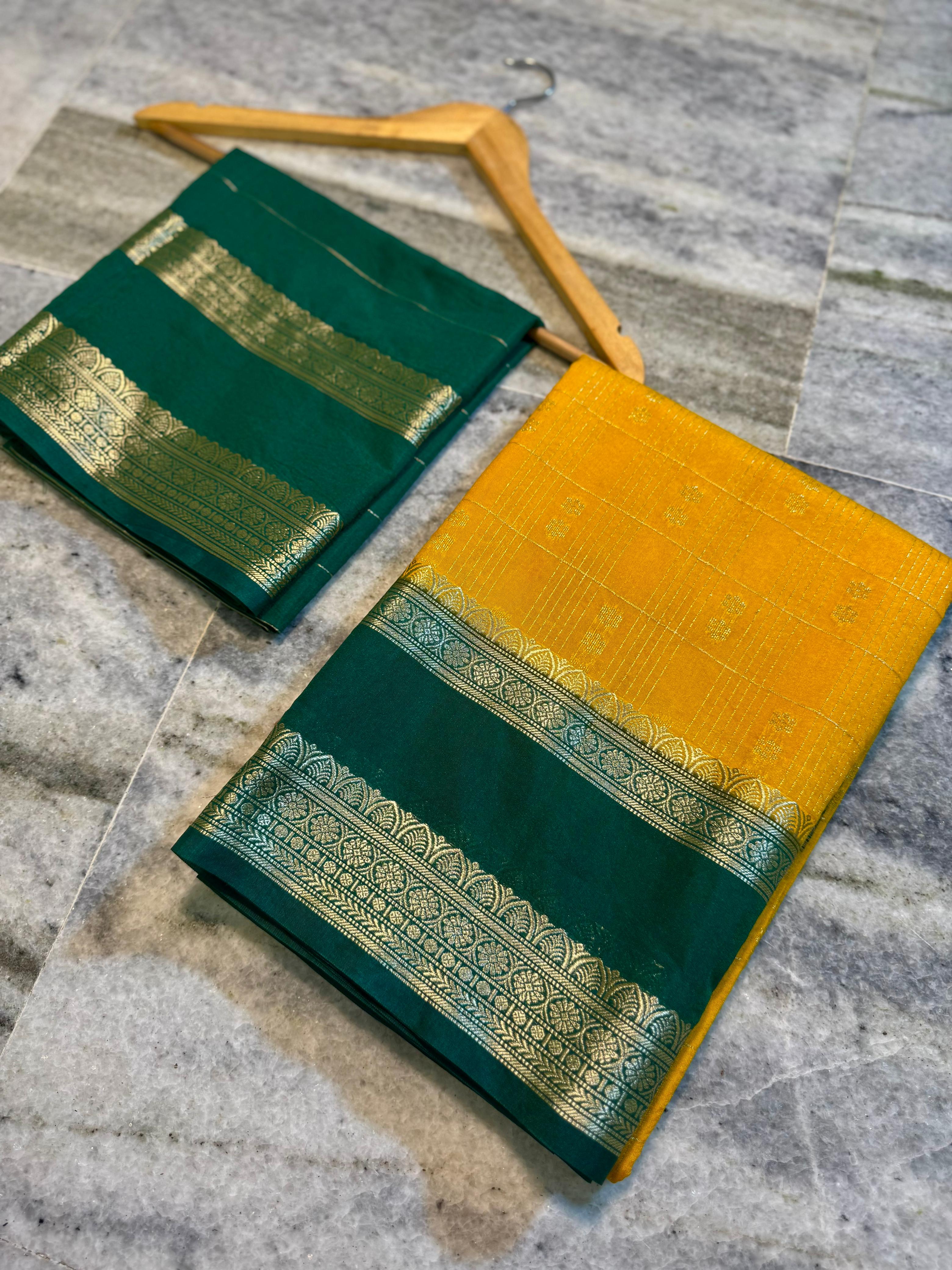 Banarasi Semi Chiniya Pattu sarees