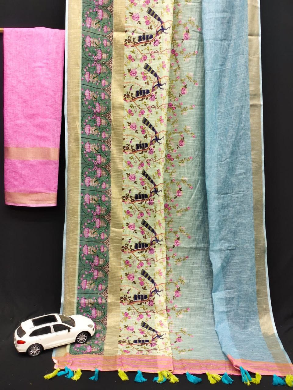 Linen saree with Digital Print