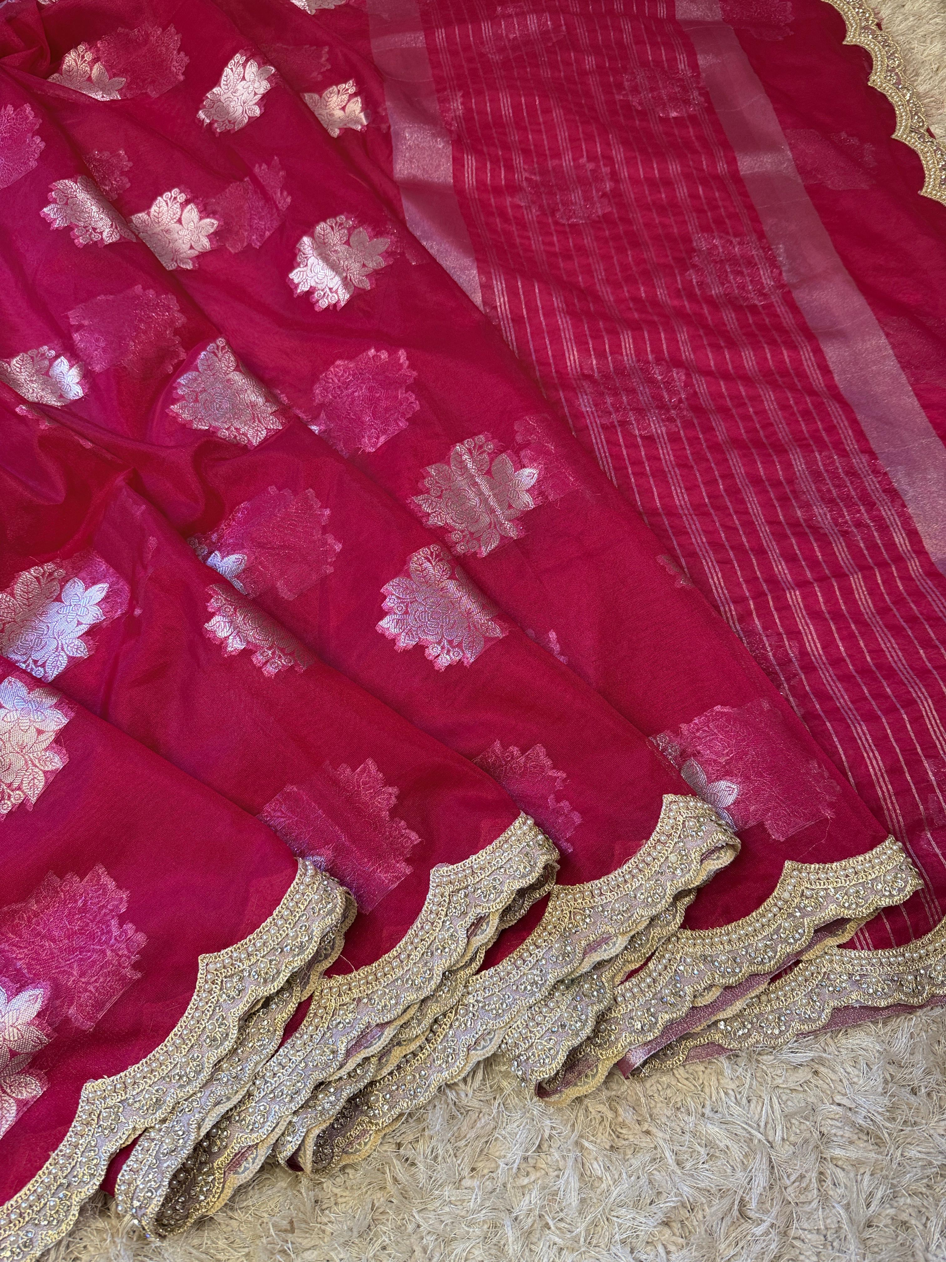 Banarasi Kora Organza with beautiful lace scalloped border