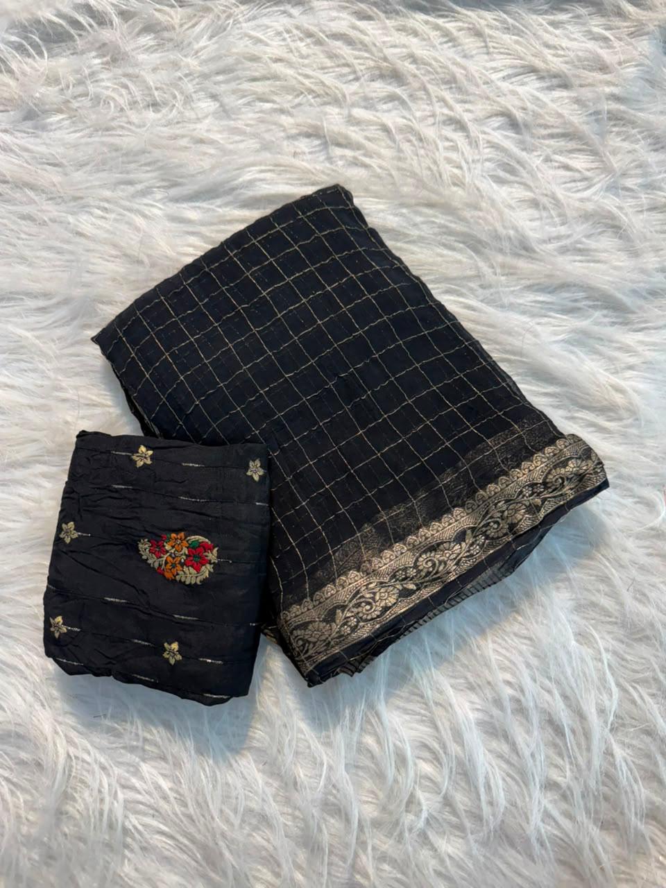 Pure Viscose Checks Georgette Sarees