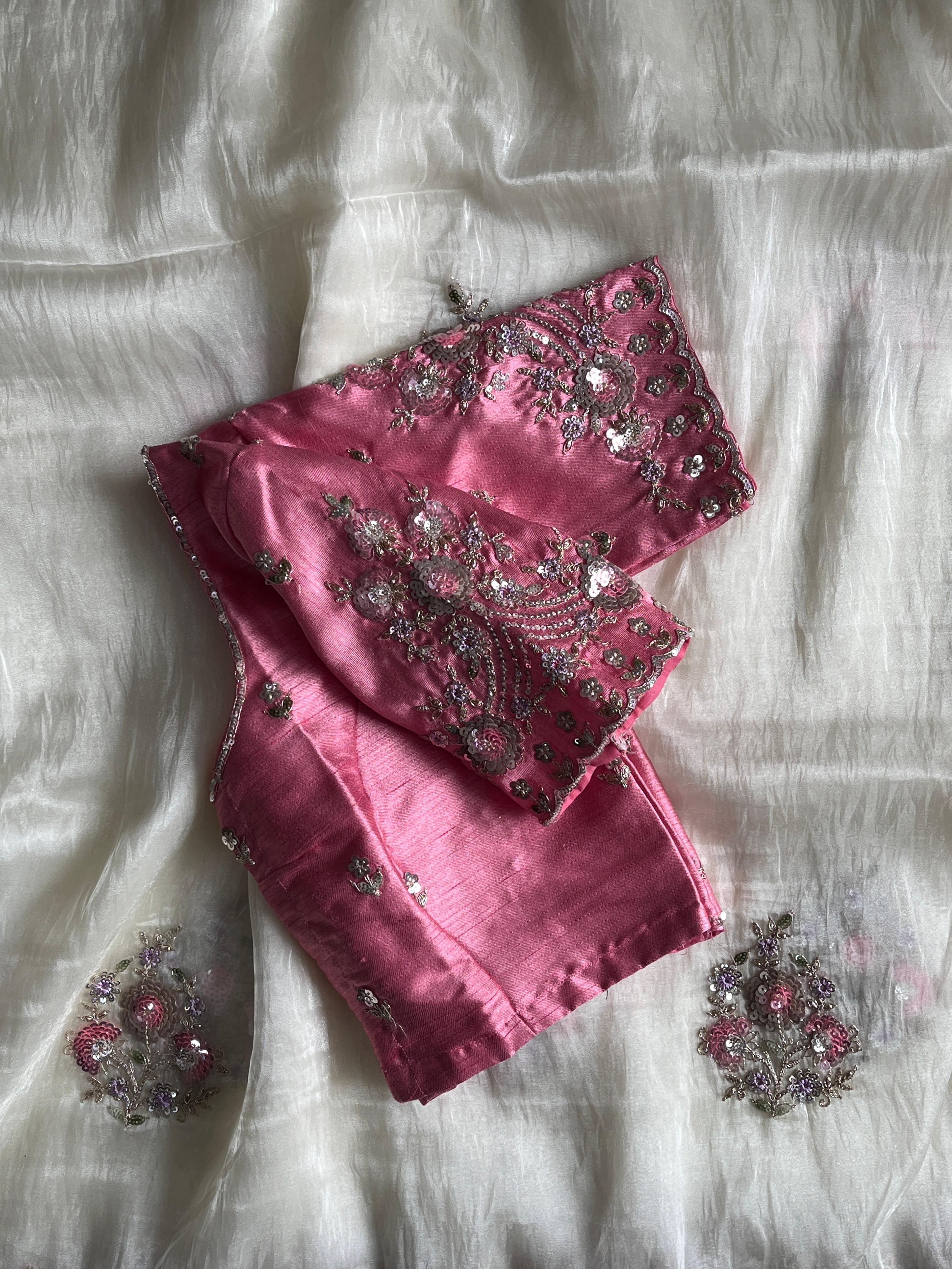 Premium Crush Saree with Stitched Blouse